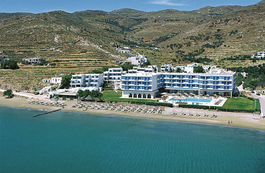 tinosbeach0.jpg